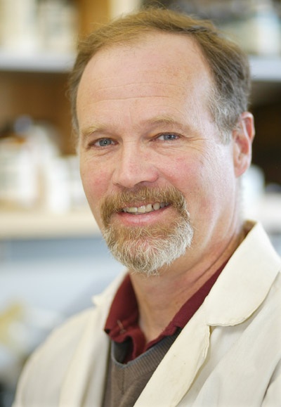 Kenneth Raymond Miller ist besonders bekannt für seinen Einsatz gegen Kreationismus und Intelligent Design. Foto gemeinfrei