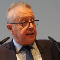 Jörg Dierken