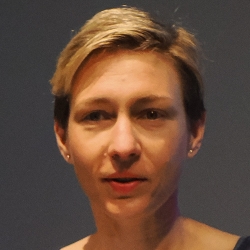 Ana Honnacker